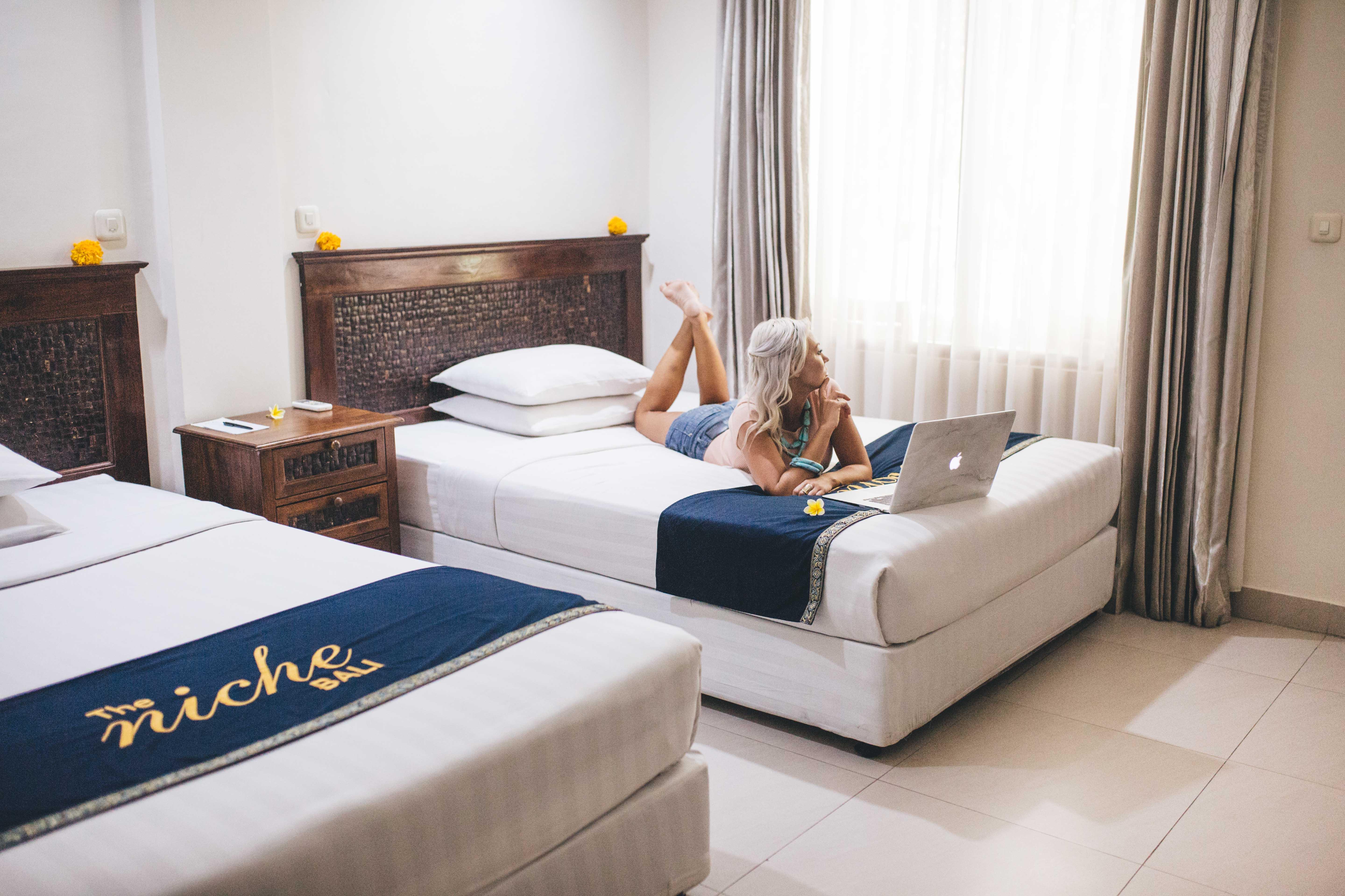 The Niche Bali Hotel Legian Buitenkant foto
